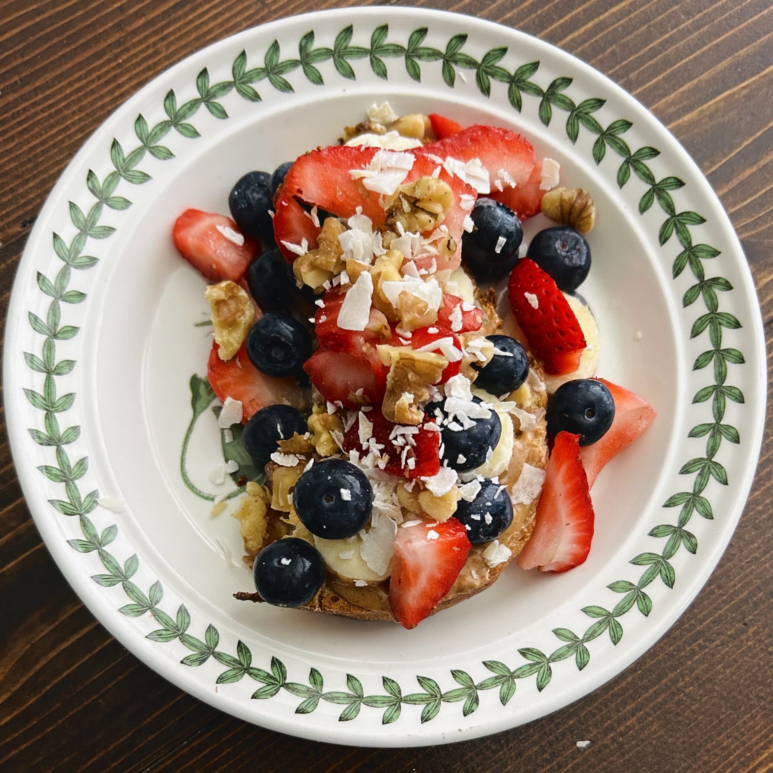 PB and fruit on bread